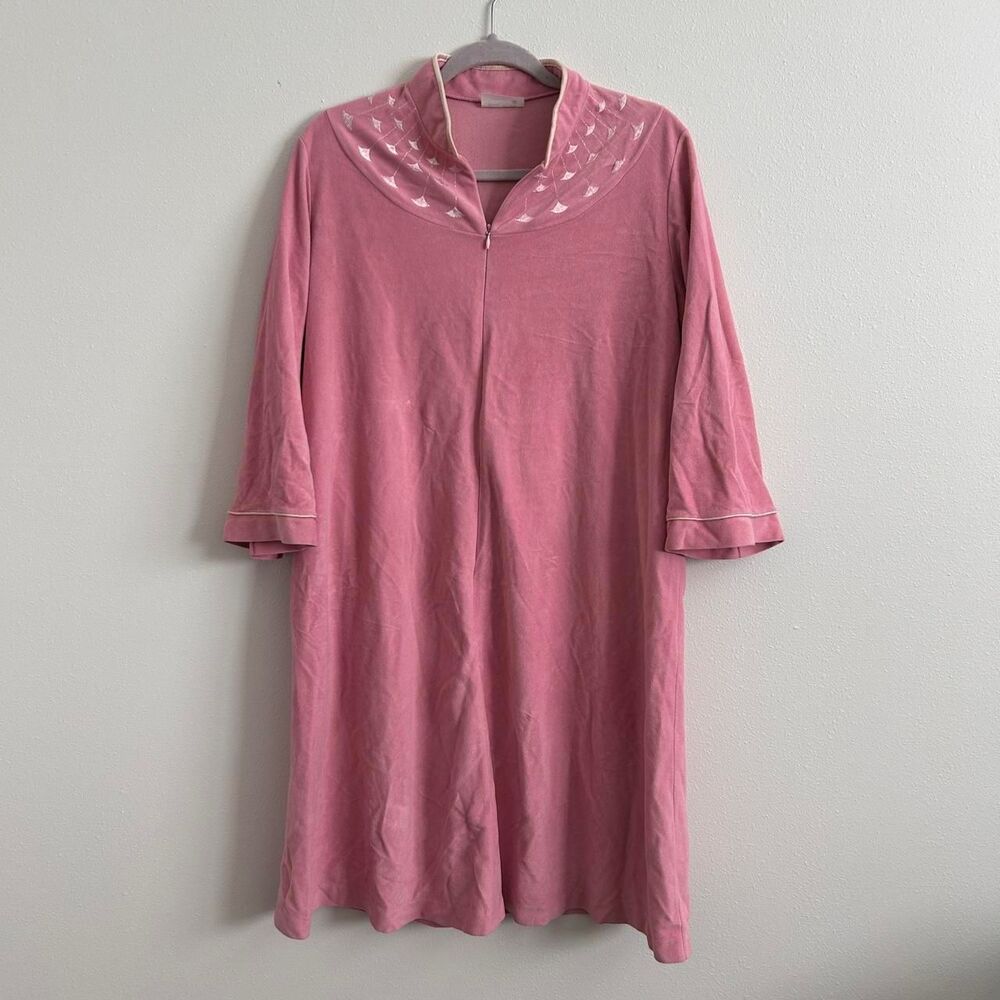 Jcpenney Women's Pink and Cream Robe